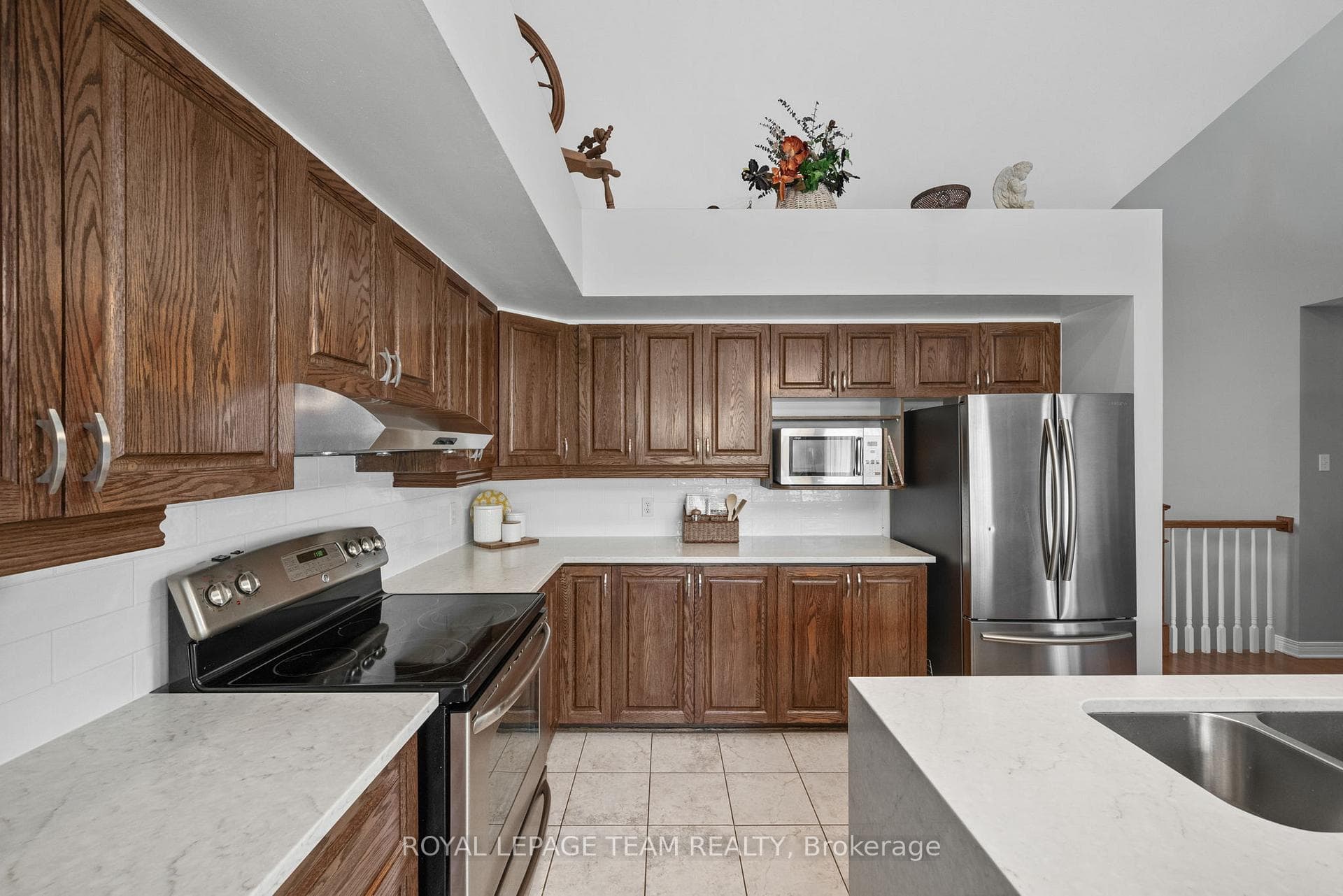 51 Settler's Ridge Way photo 14