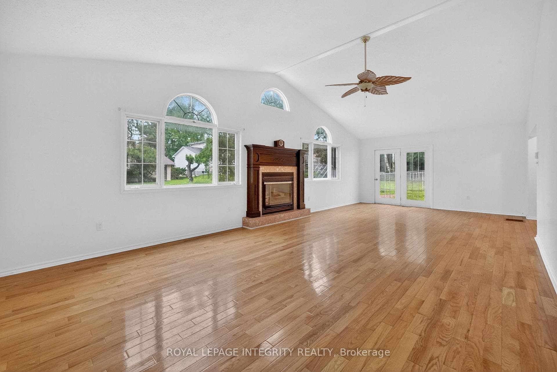 46 St Remy Drive photo 10