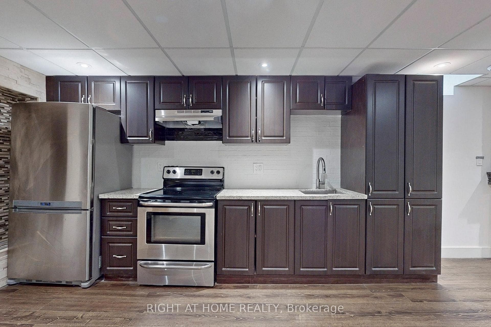 239 Belview Avenue Unit Basement photo 9