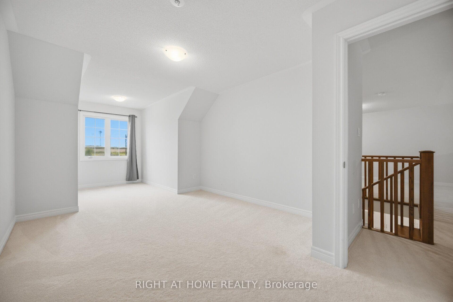 41 Overlea Drive photo 33