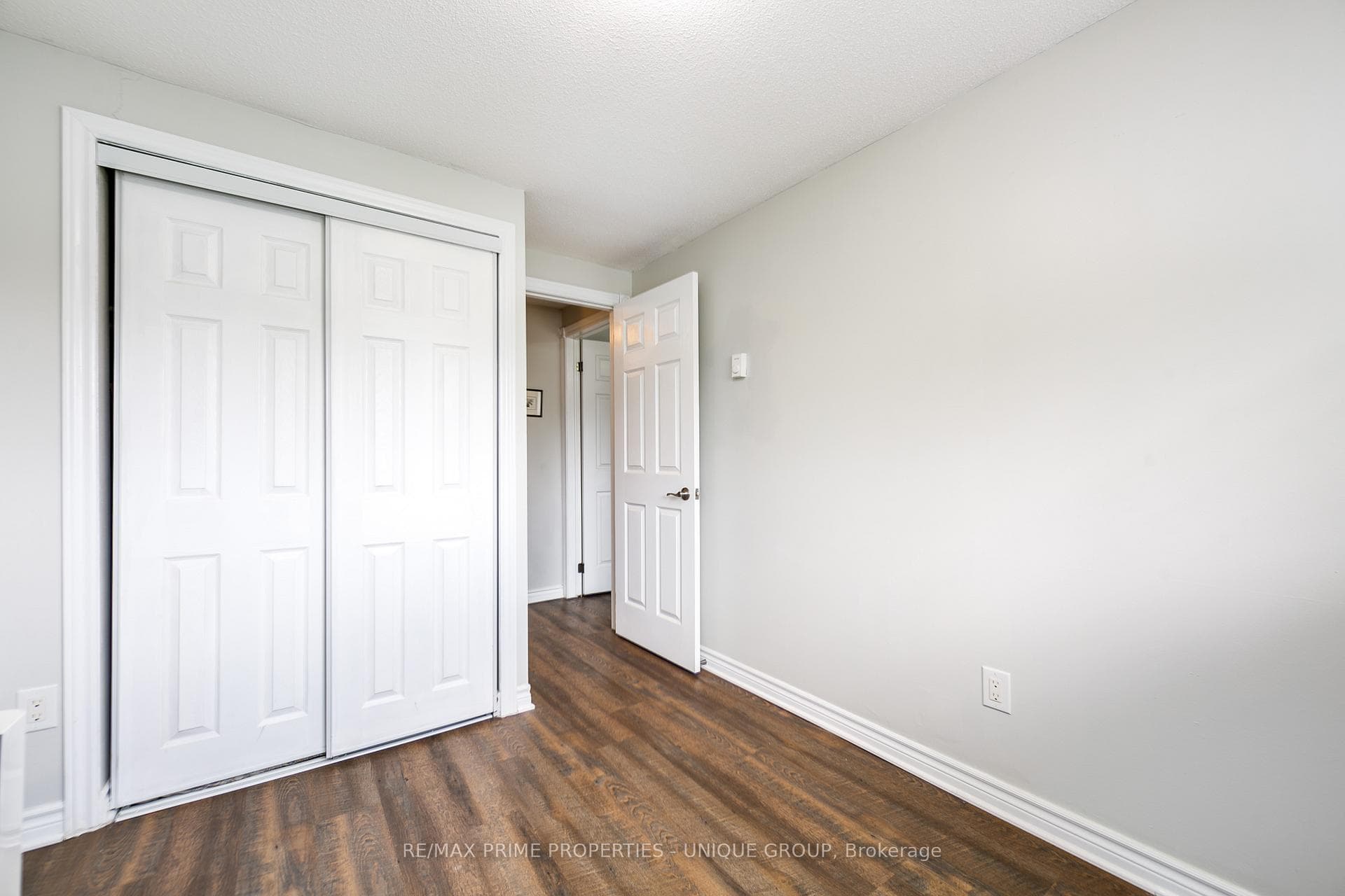 104 Darras Court photo 28