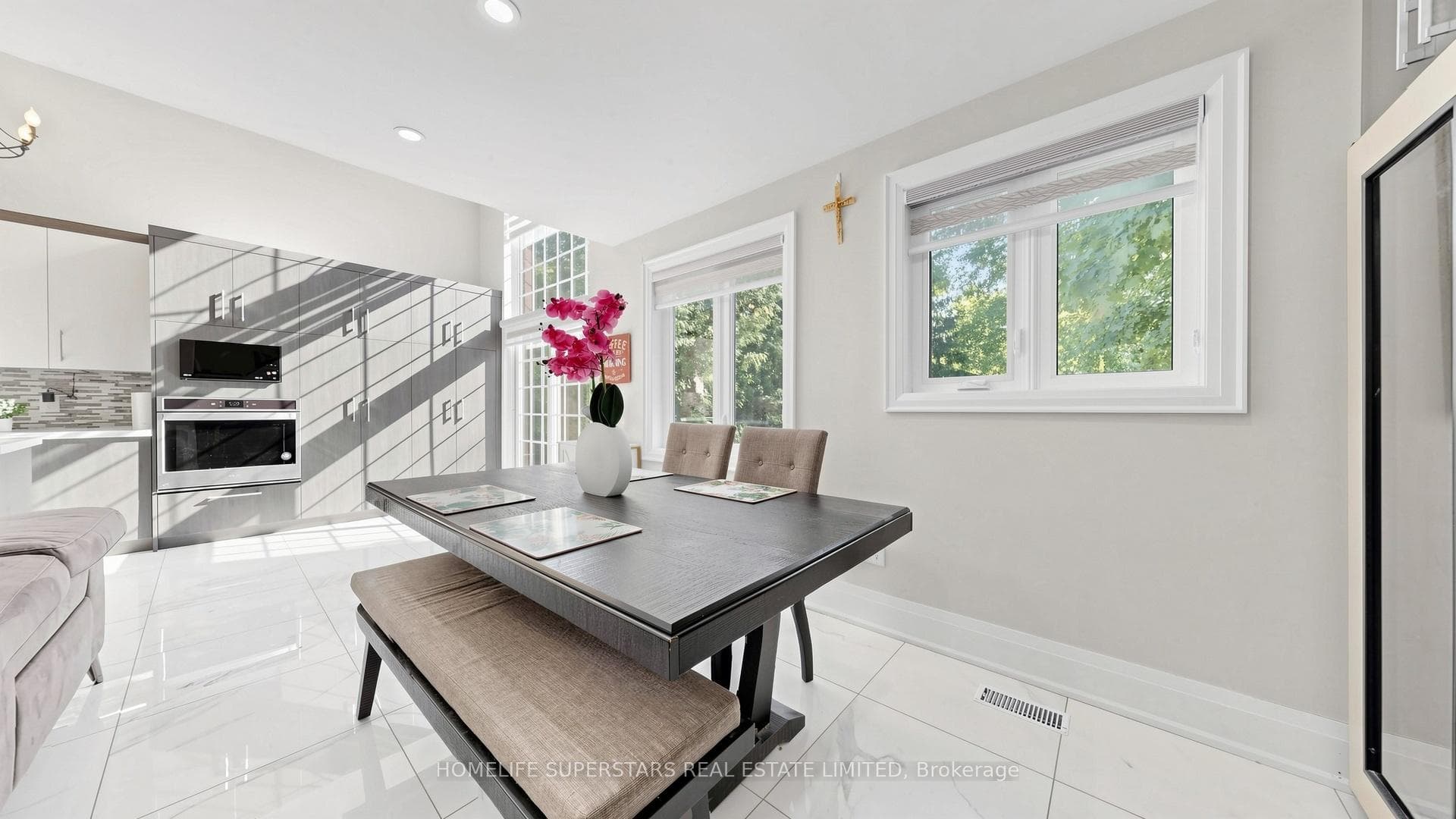 34 Mercer Drive photo 9