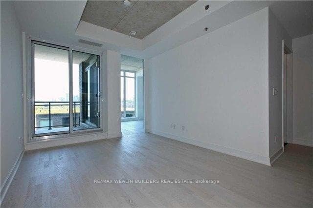 20 Minowan Miikan Lane Unit 829 photo 1