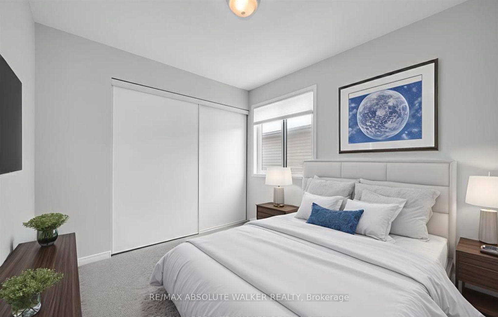 2351 Glandriel Crescent photo 28