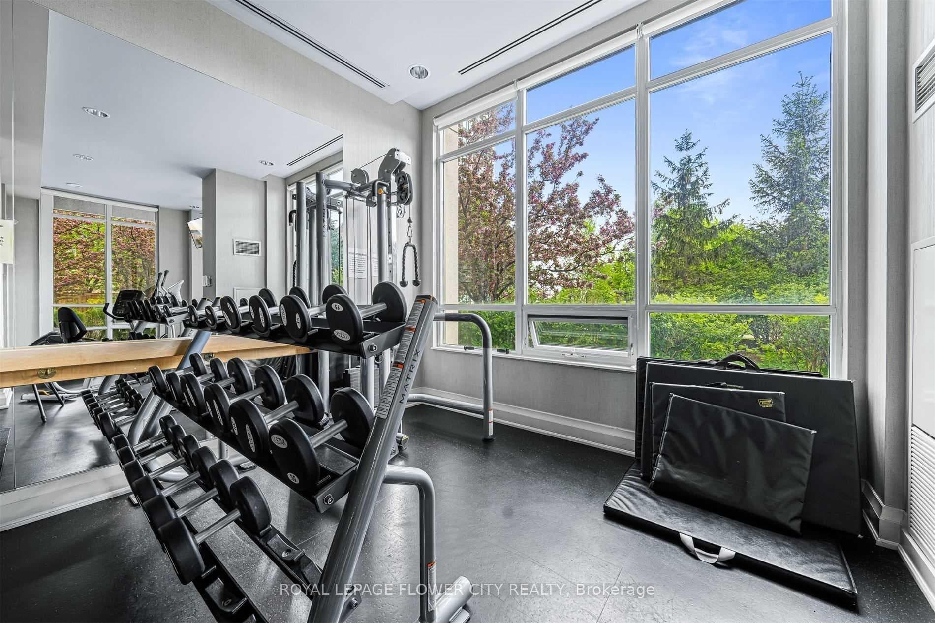 88 Promenade Circle Unit 403 photo 9
