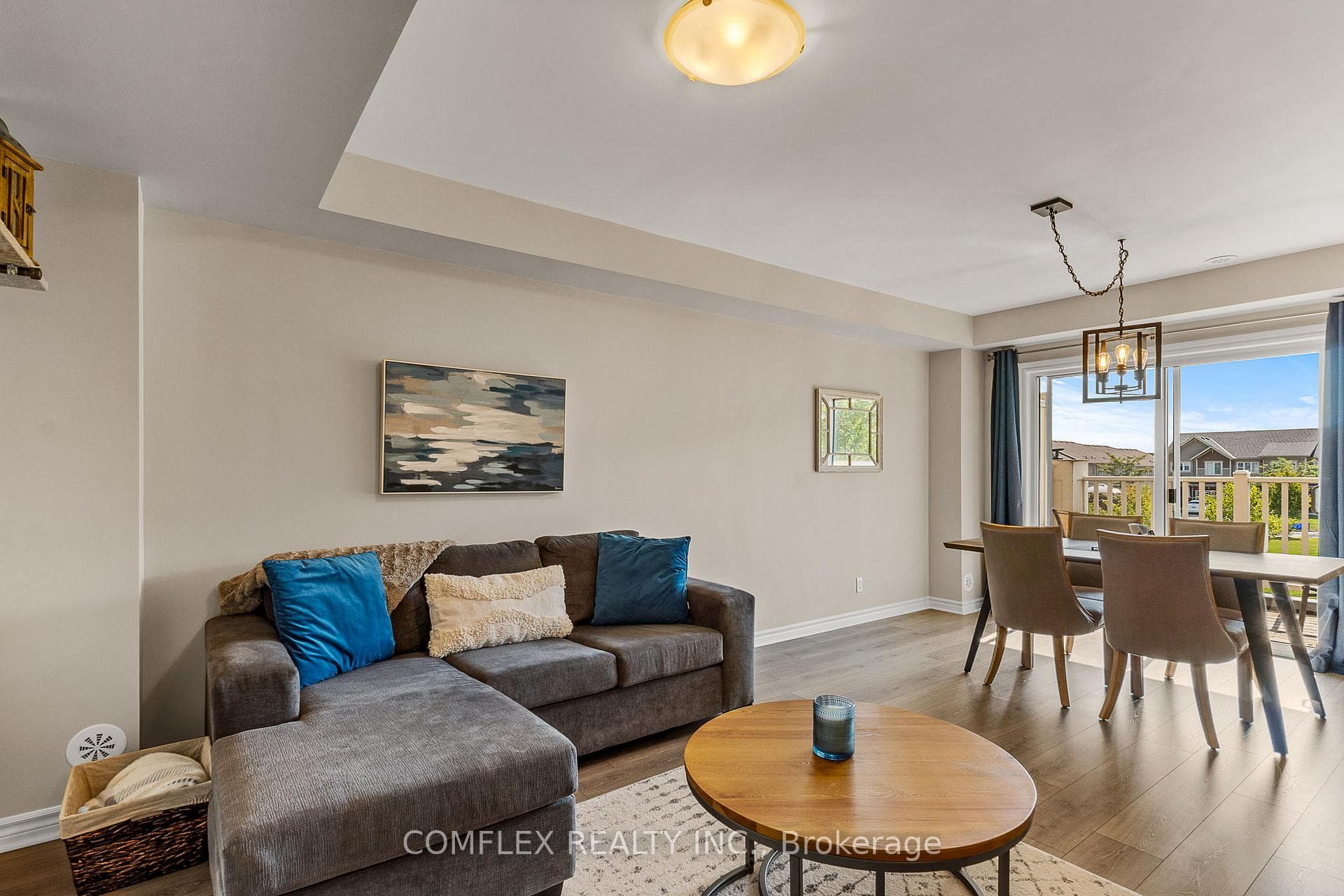 96 Tabaret Crescent photo 16