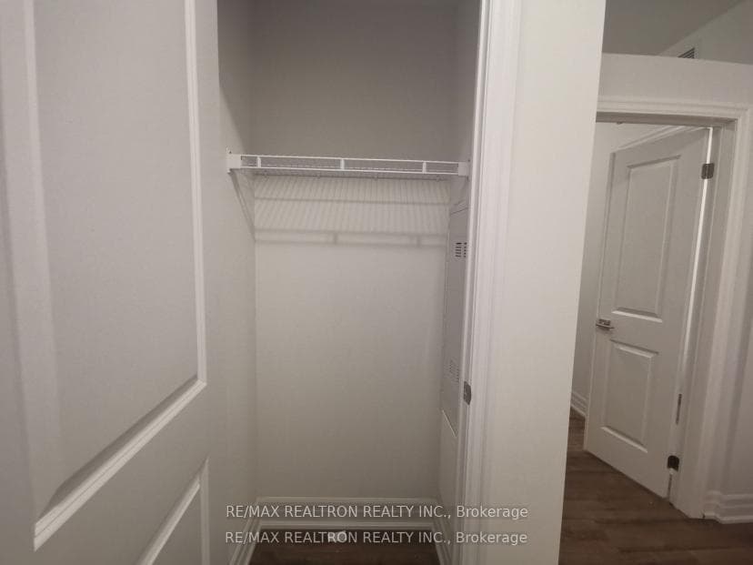 36 Elm Drive Unit 1803 photo 5