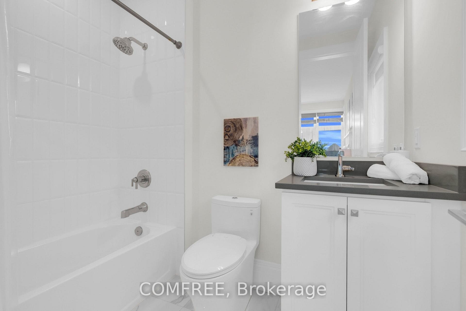 35 Ogilvie Street photo 37