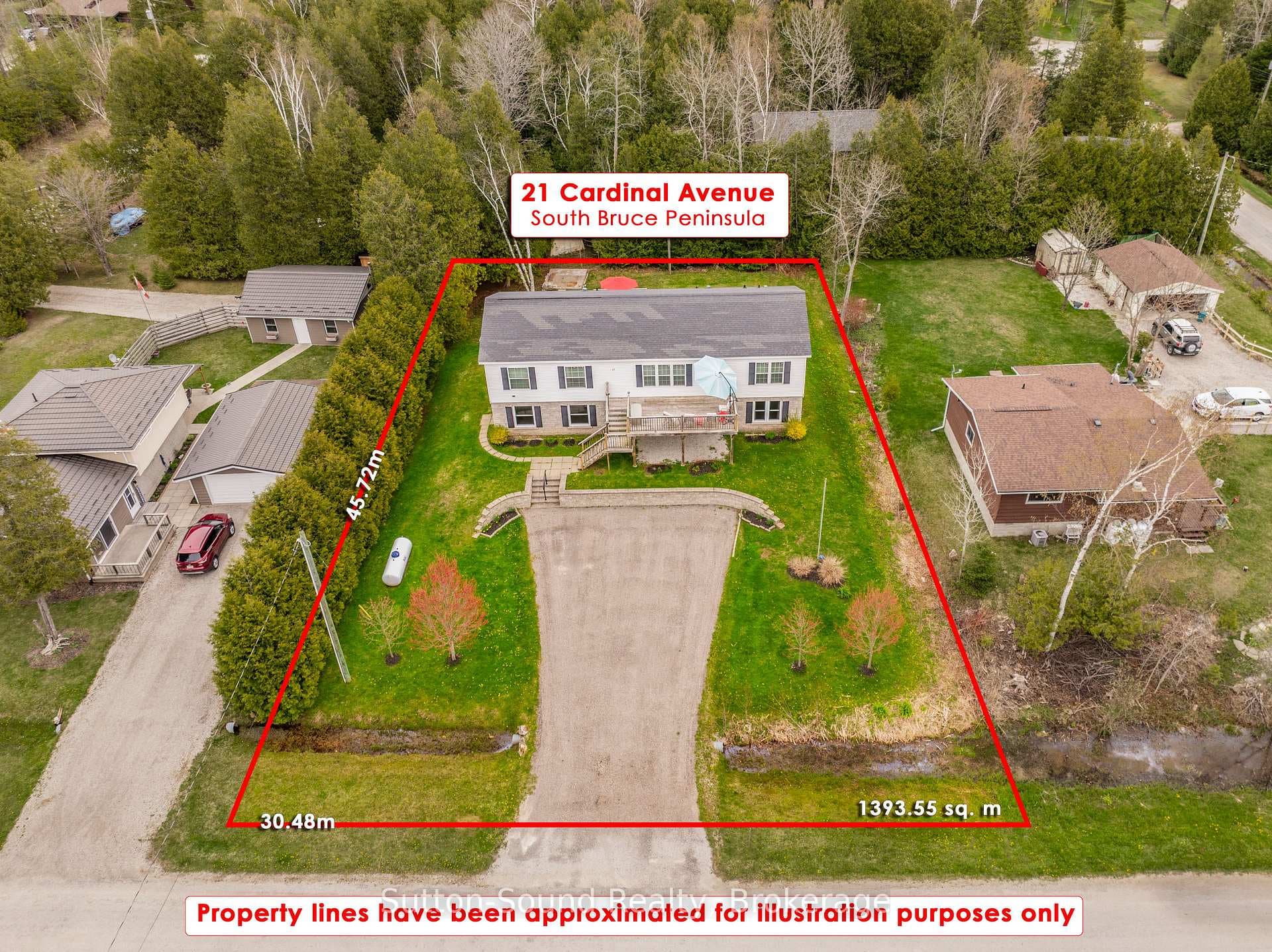 21 Cardinal Avenue photo 40