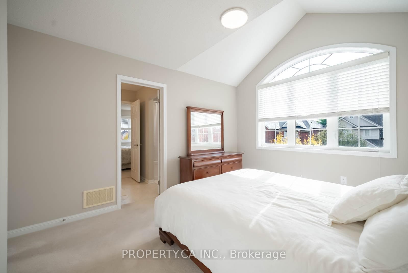 725 Reece Court photo 36