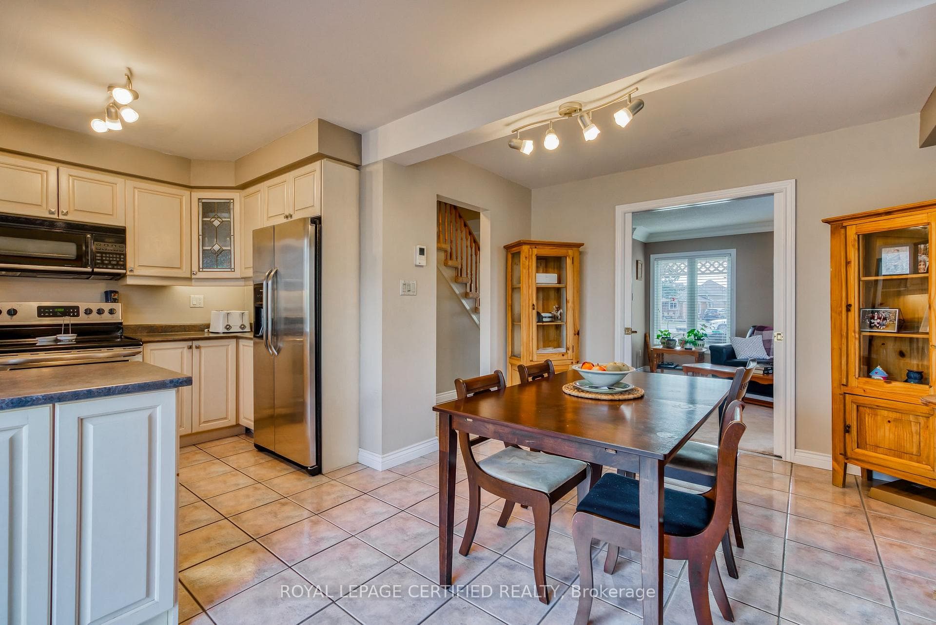 34 Helios Place photo 14