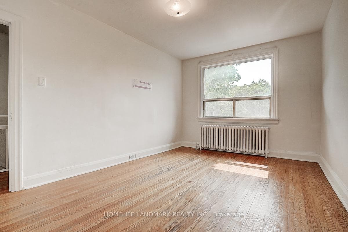 149 Euclid Avenue Unit Main and Upper photo 22