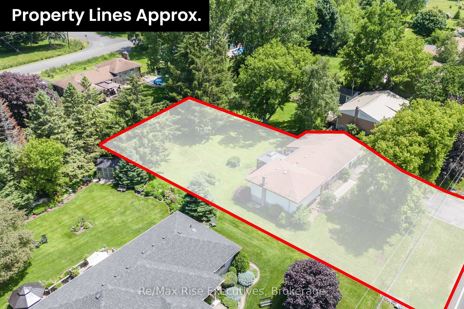 552 Montrose Road photo 32