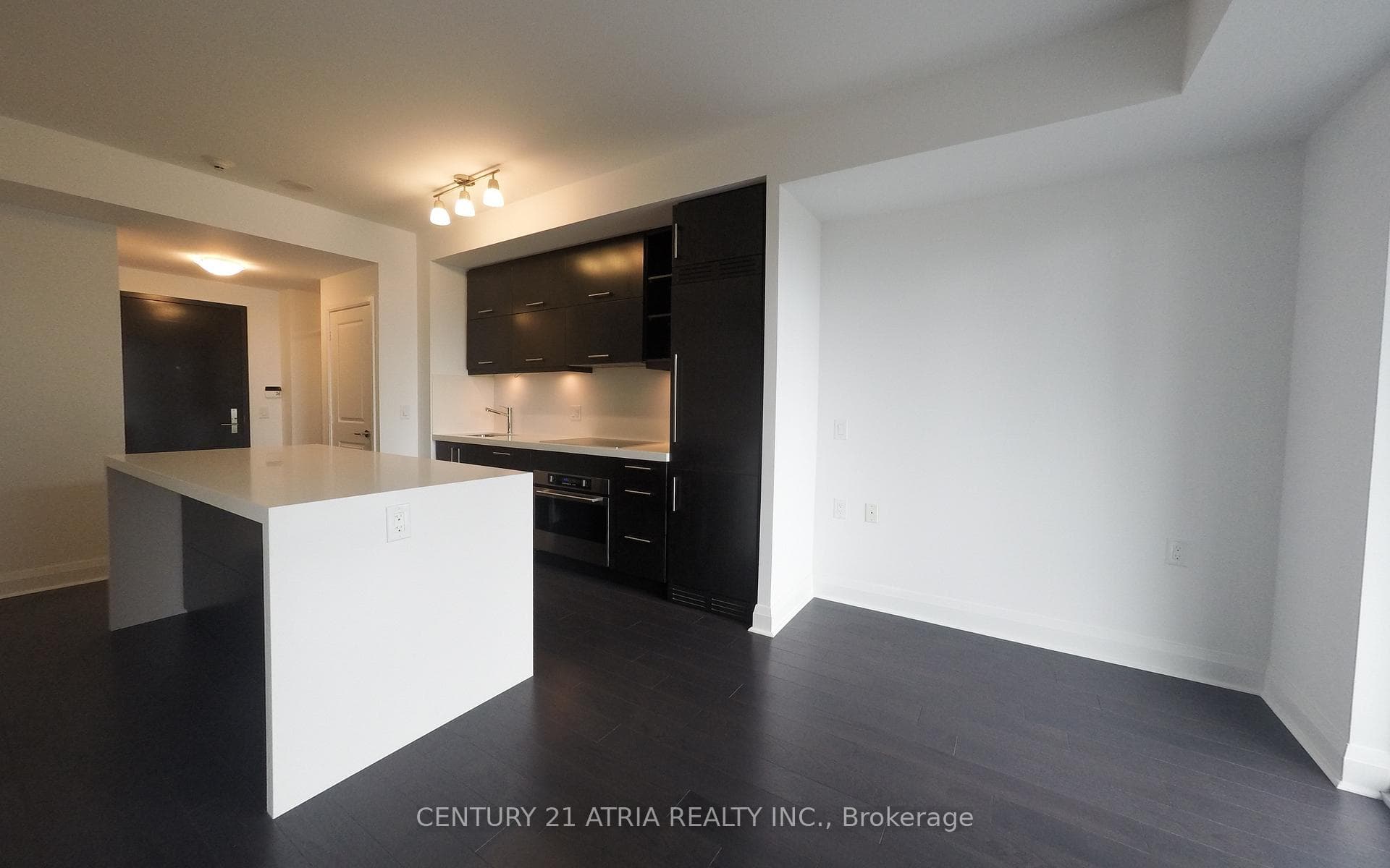 1080 Bay Street Unit 2511 photo 4