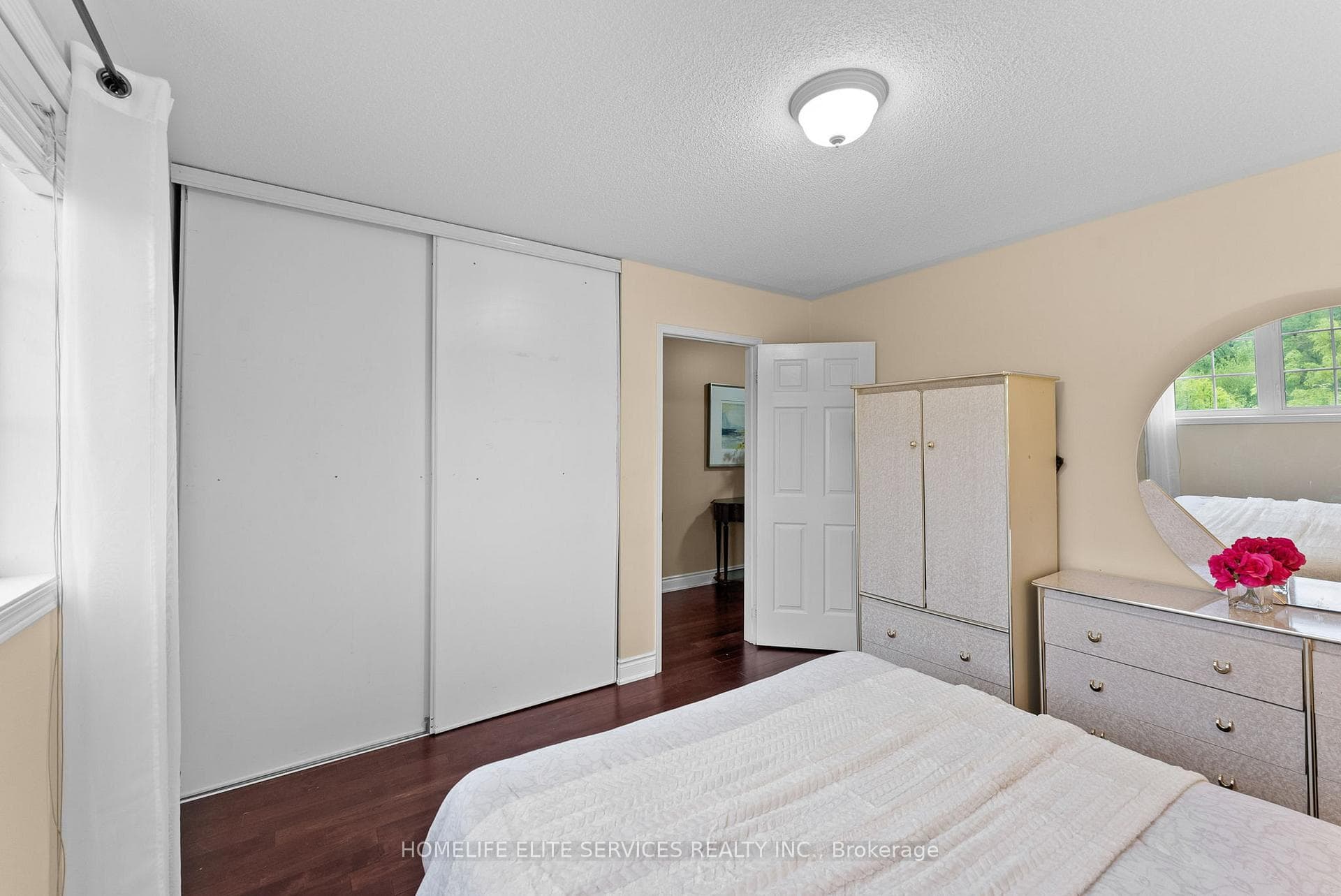49 Greenhalf Drive photo 33