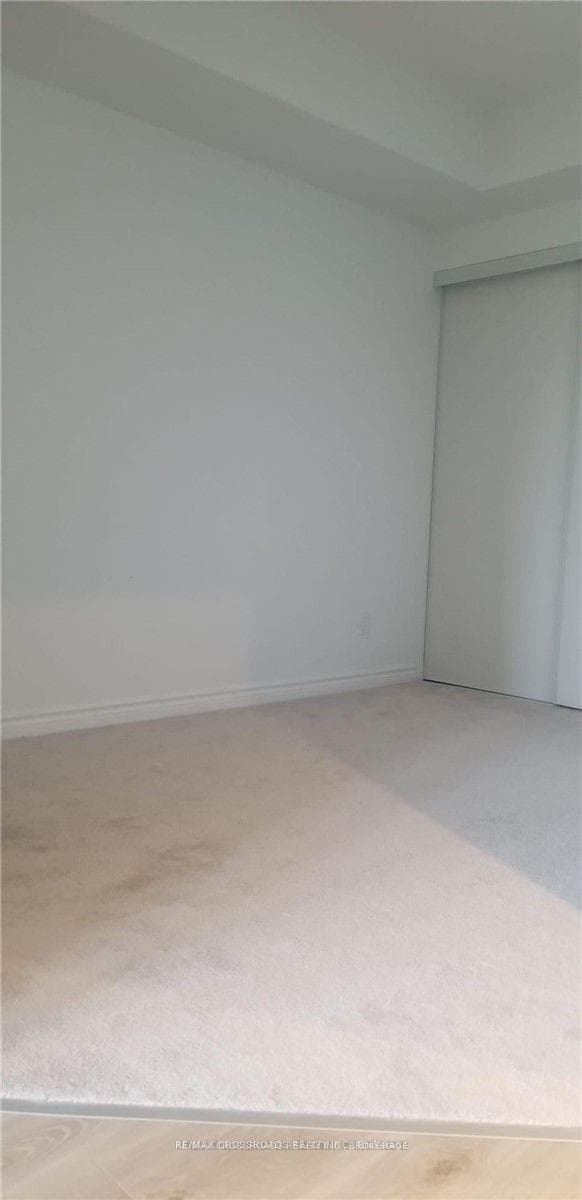 1 Falaise Road Unit 606 photo 11