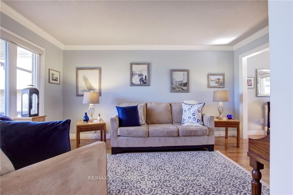 1305 Upper Sherman Avenue photo 5