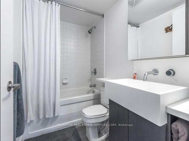 15 Brunel Court Unit 905 photo 13