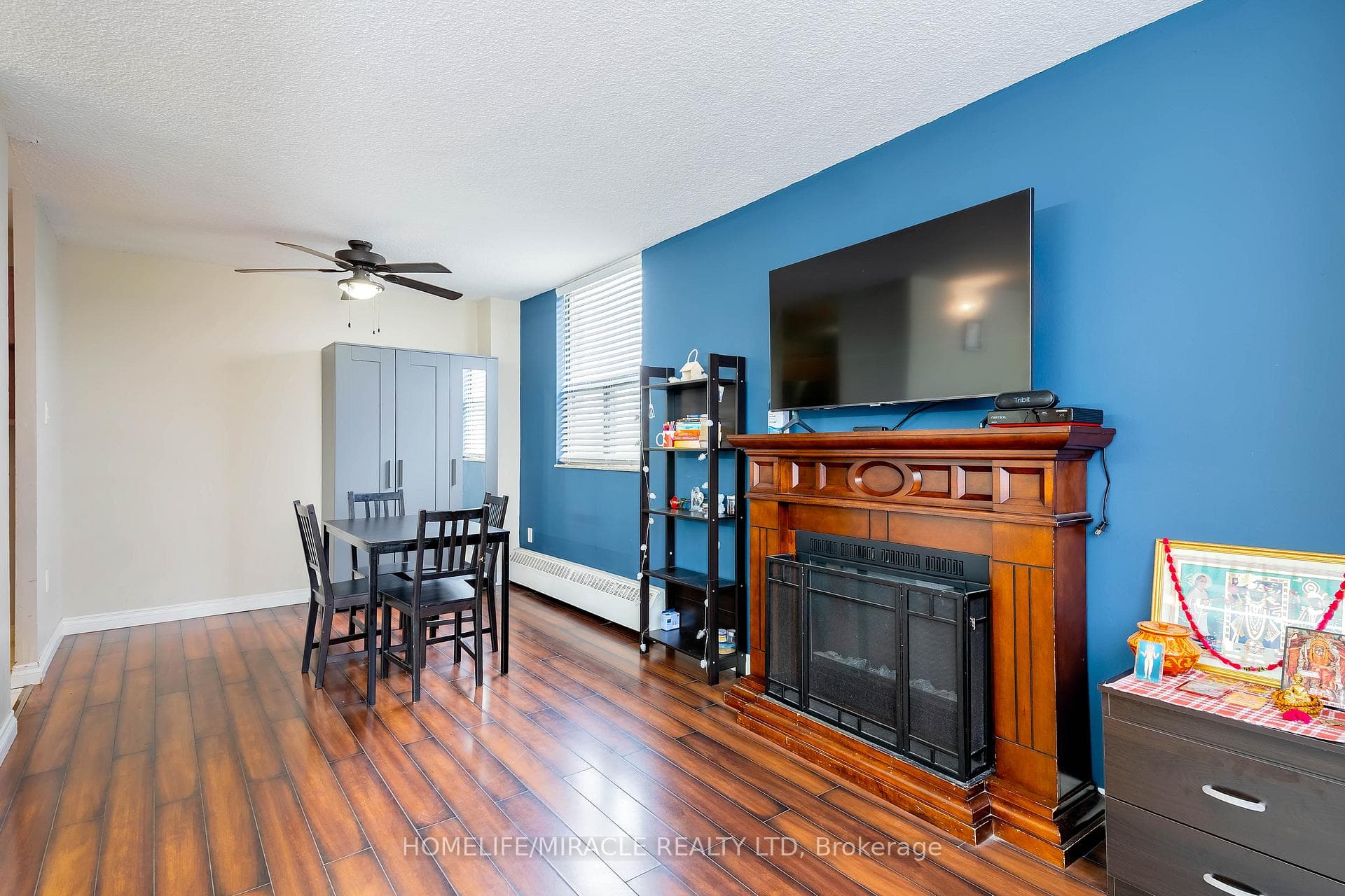 2645 Kipling Avenue Unit 404 photo 8