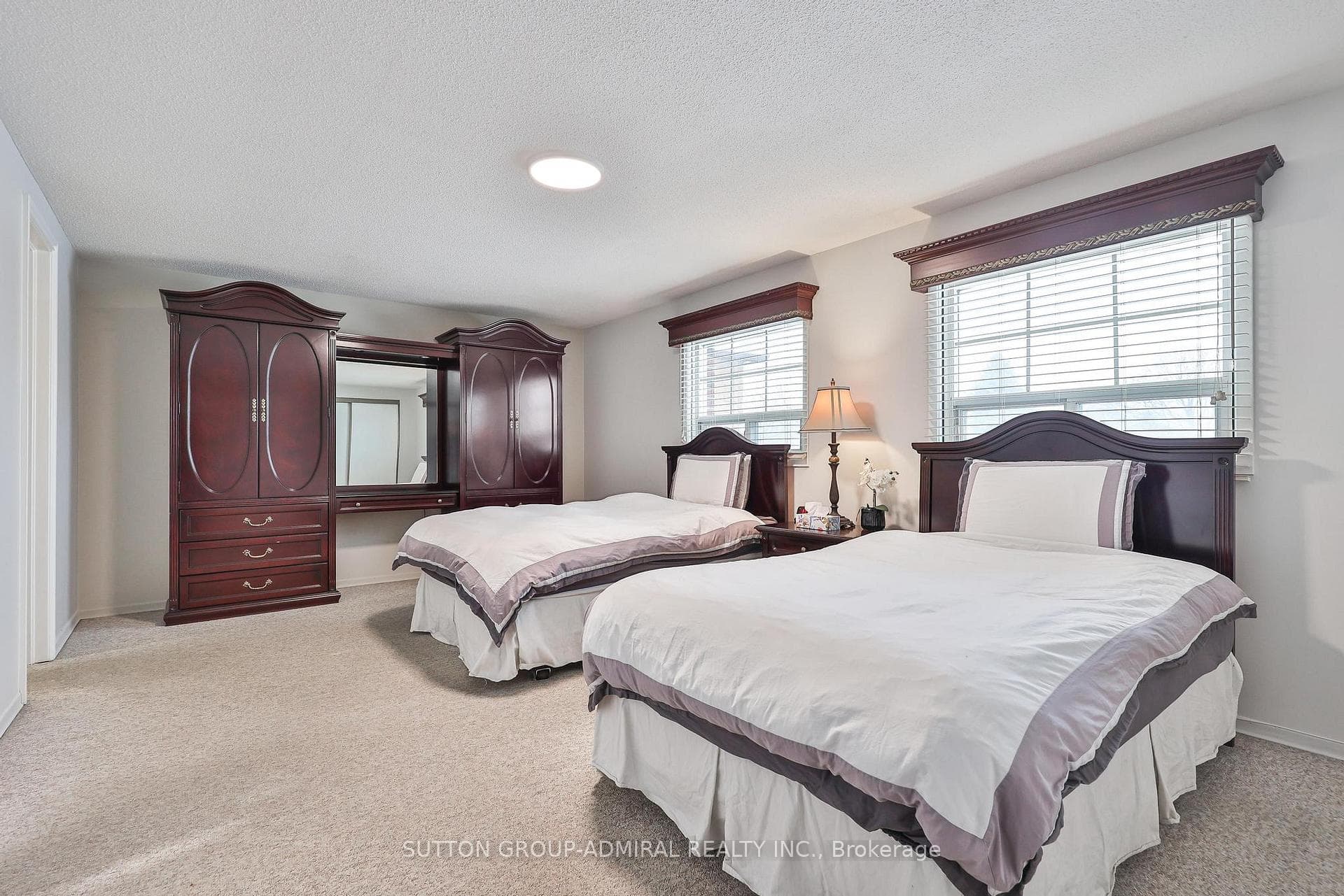 65 Patrice Crescent photo 21