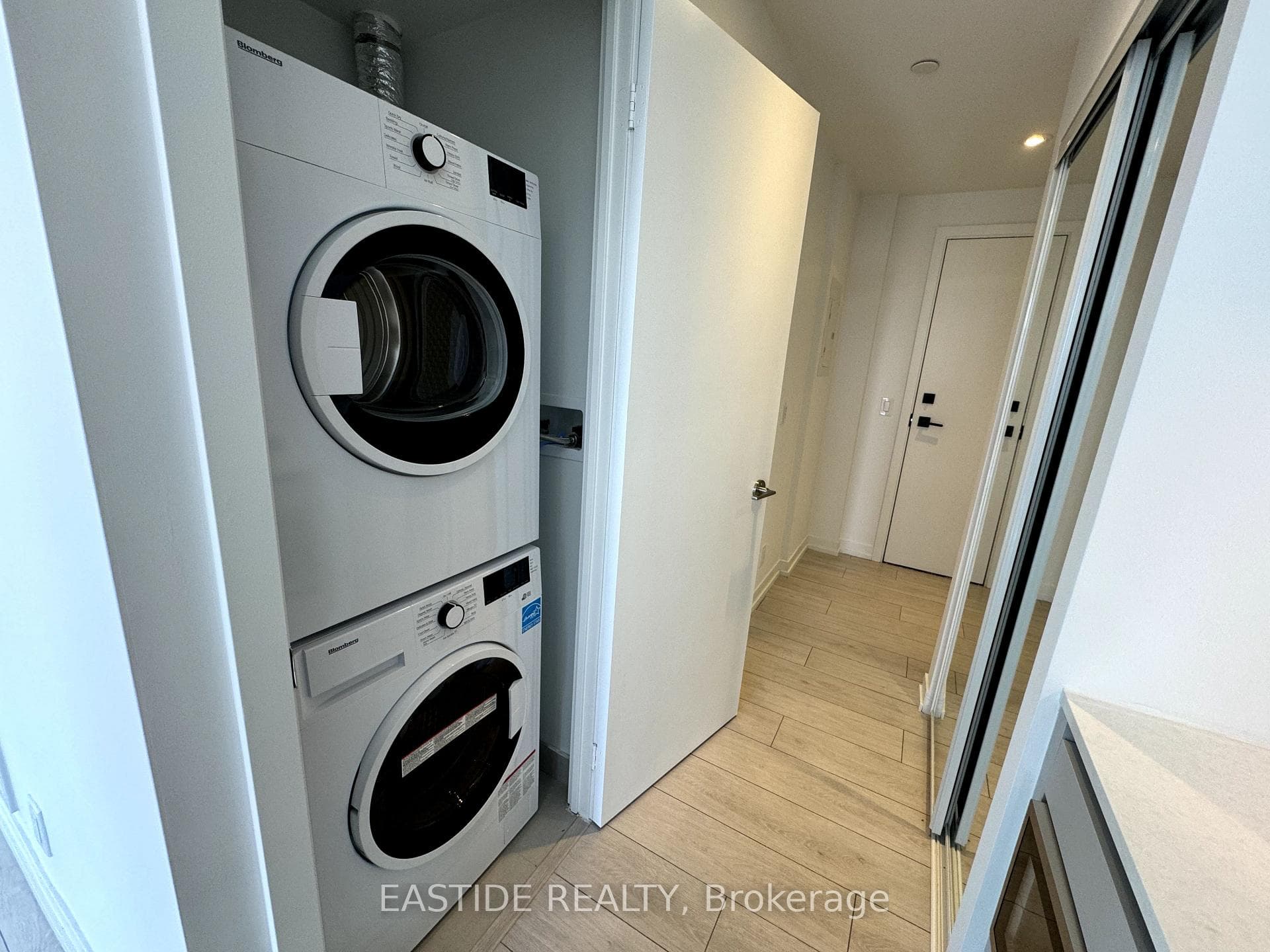 55 MERCER Street Unit 3805 photo 5