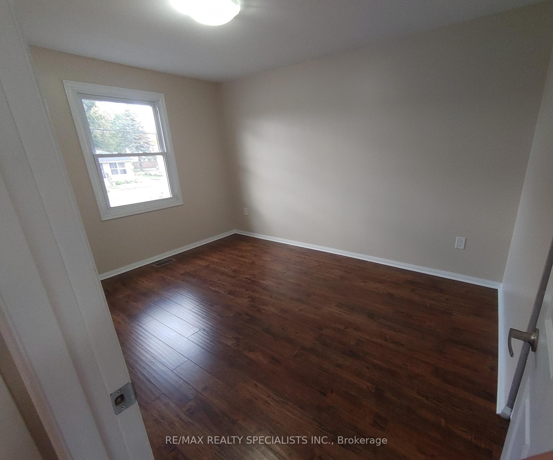 25B Cundles Road photo 11