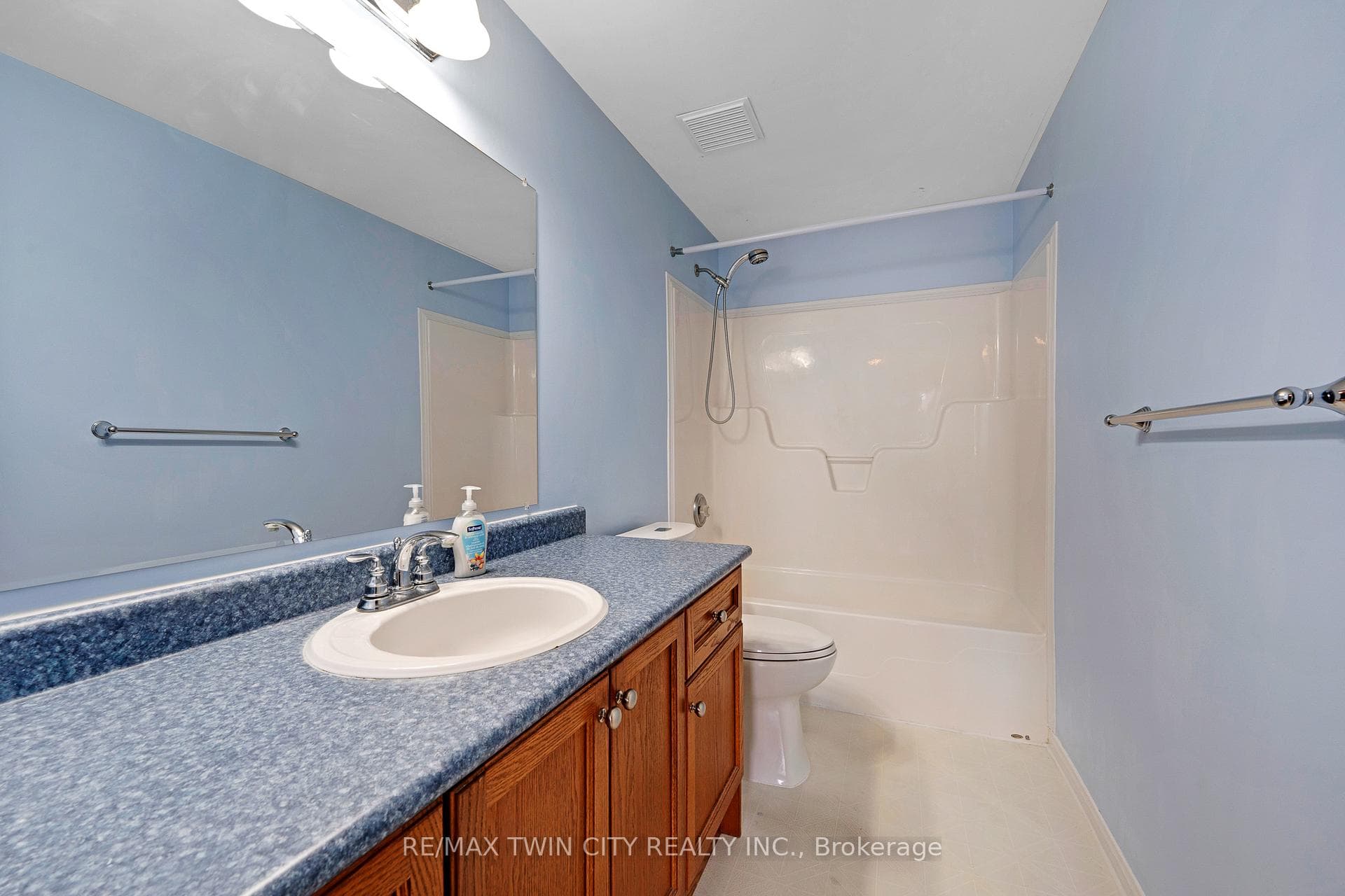 195 Pineland Court photo 18