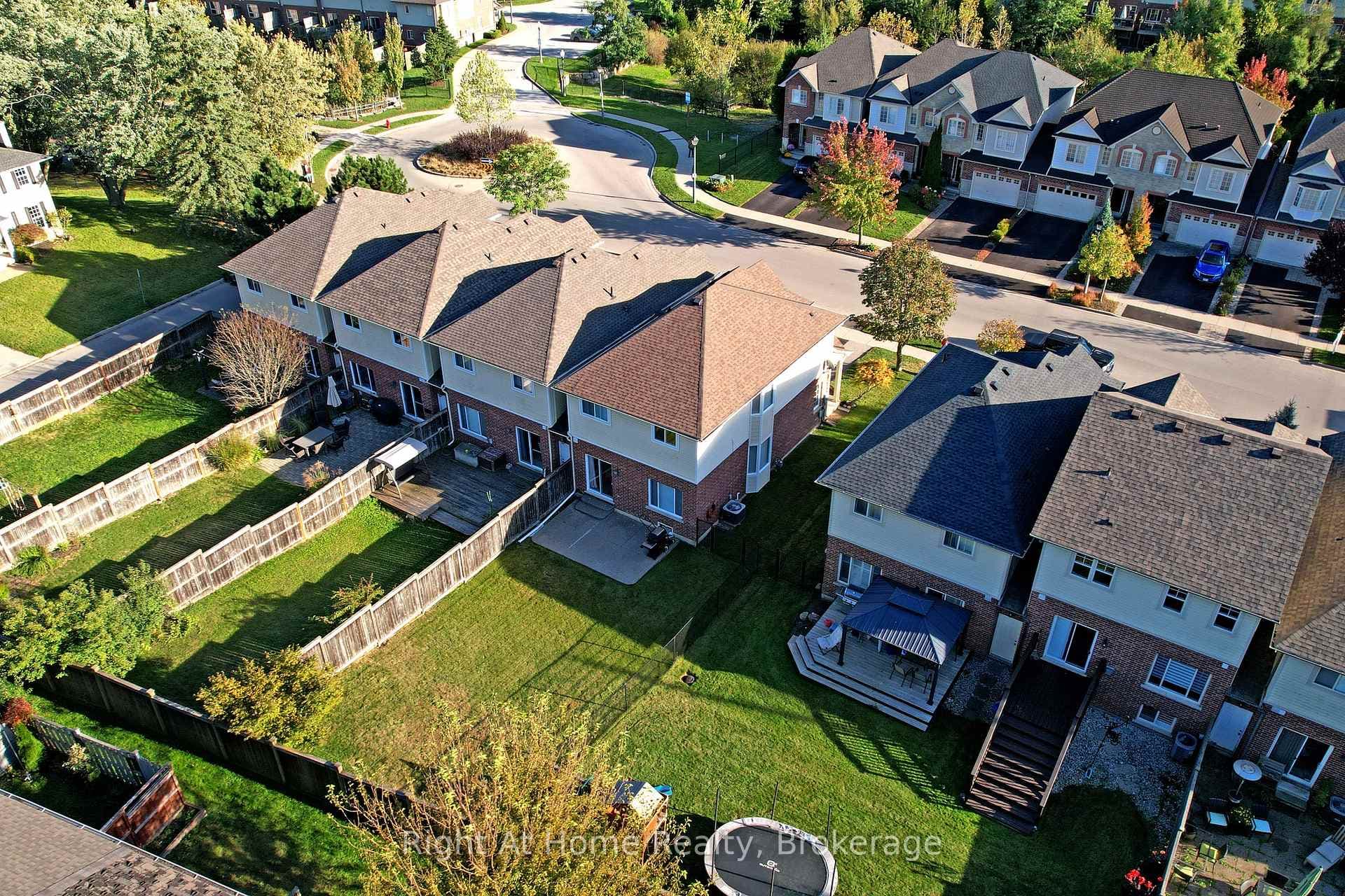 15 Brooking Court photo 50