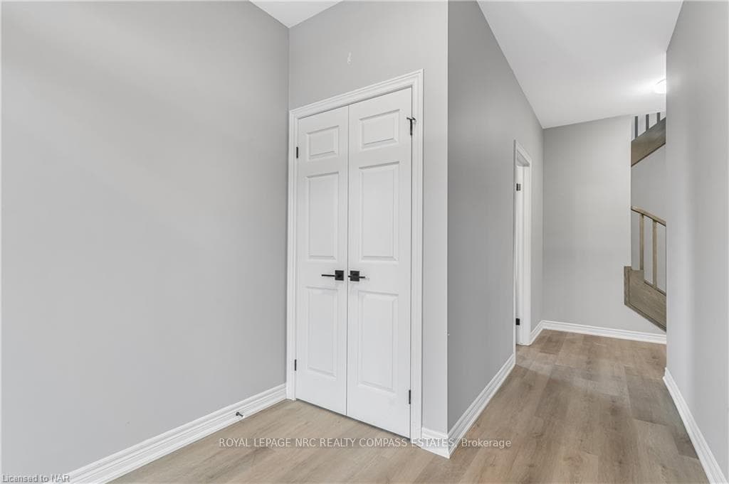 191 HODGKINS AVENUE Avenue photo 6