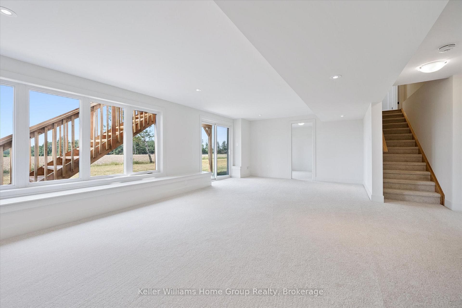 264 Rea Drive photo 43