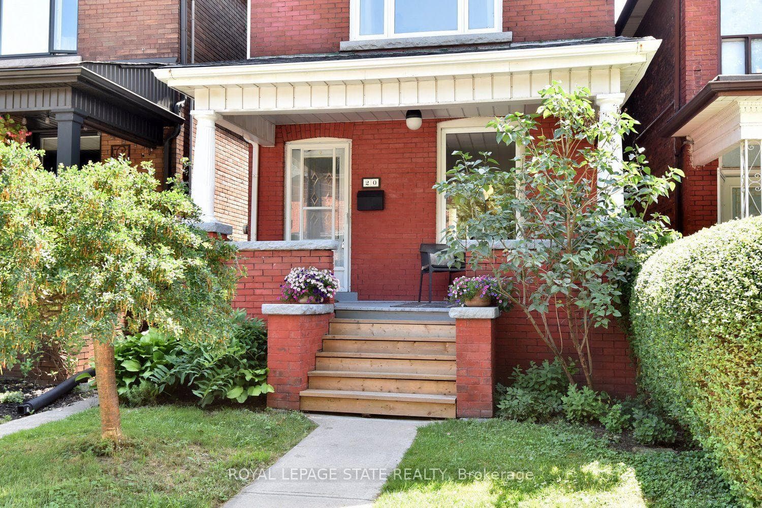 20 Fairholt Road photo 4