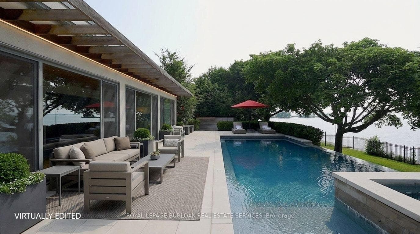 90 Oaklands Park Court photo 8