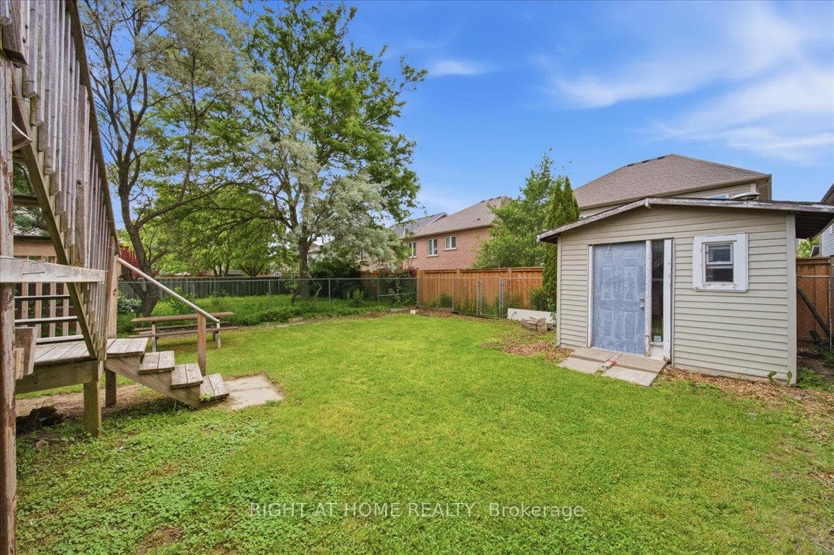 554 Halberstadt Circle photo 37