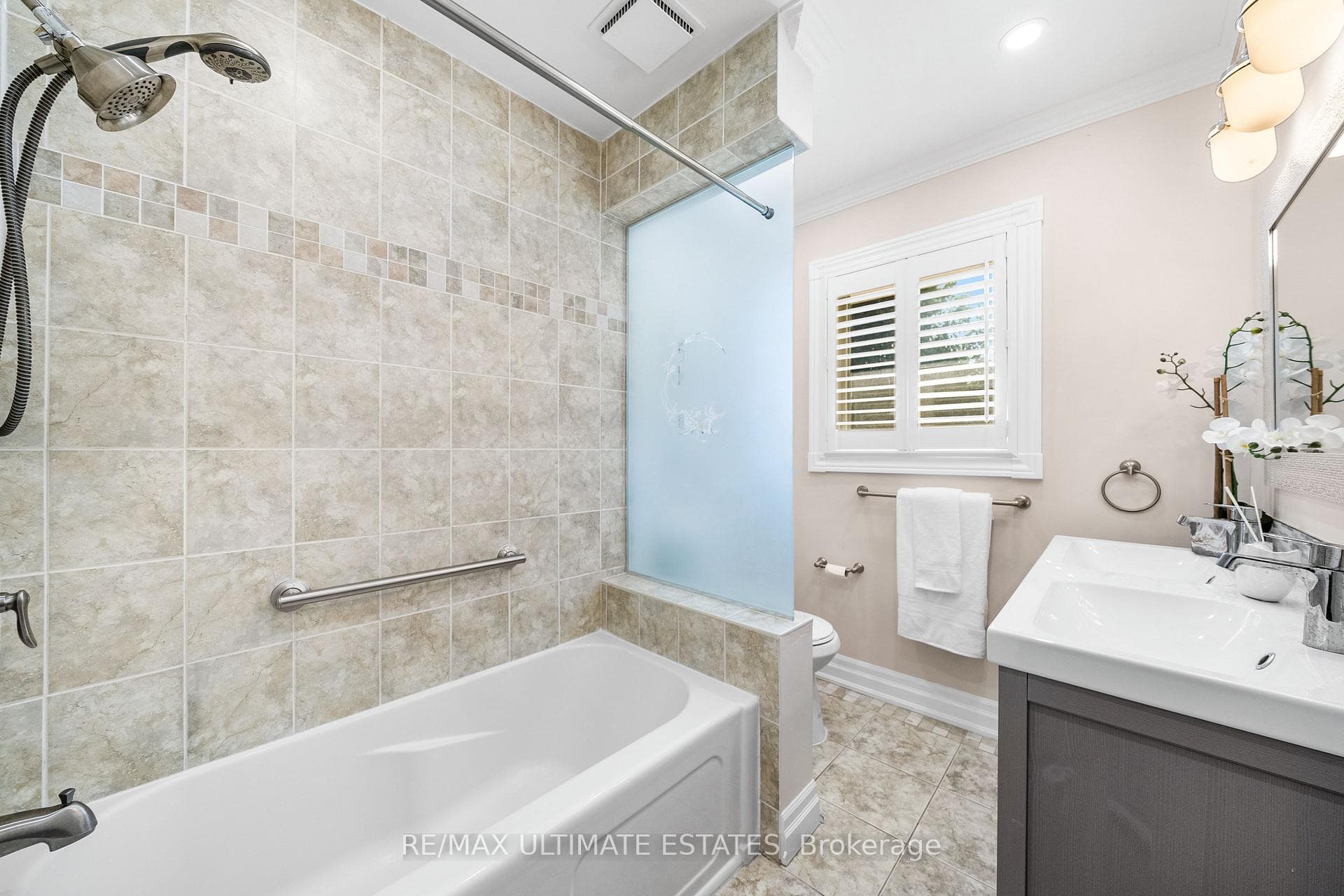 40 Bunty Lane photo 19