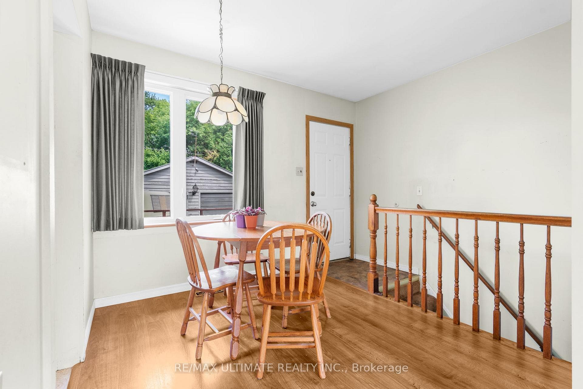 65 Georgina Drive photo 9