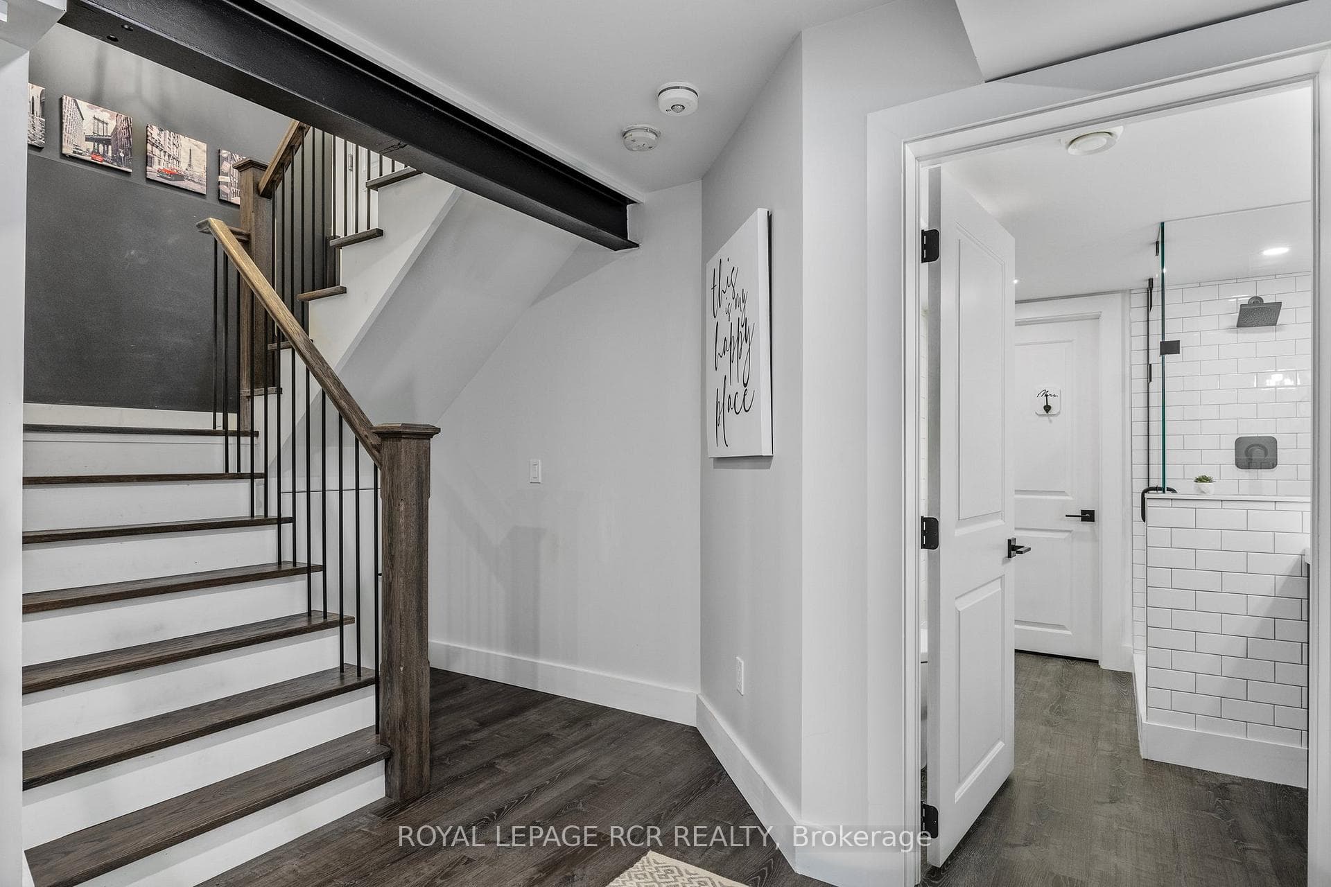 187 Yellow Birch Crescent photo 23