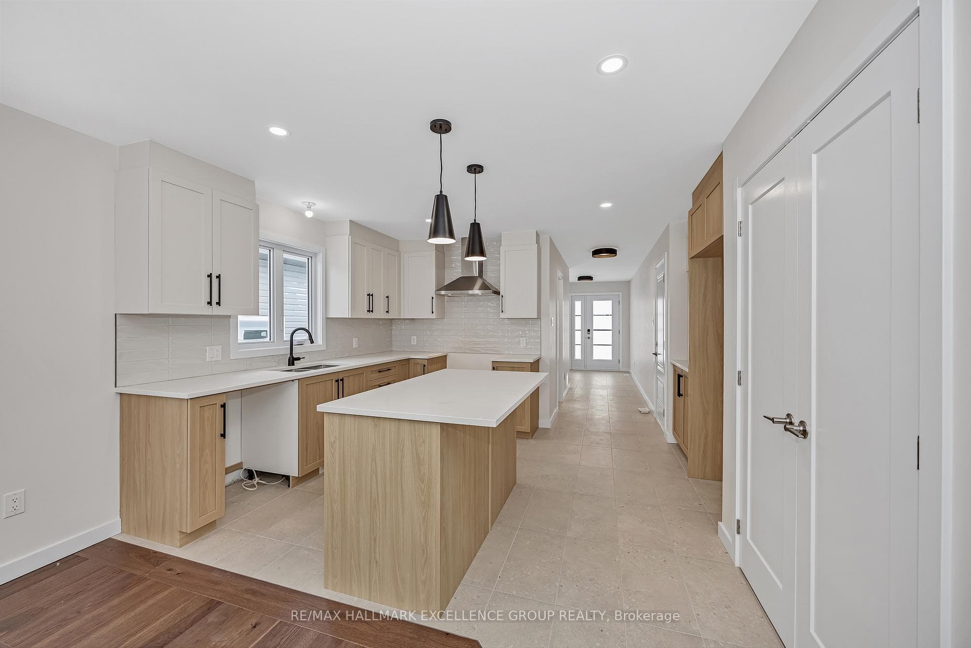 1117 Bronze (Lot 105) Avenue photo 9