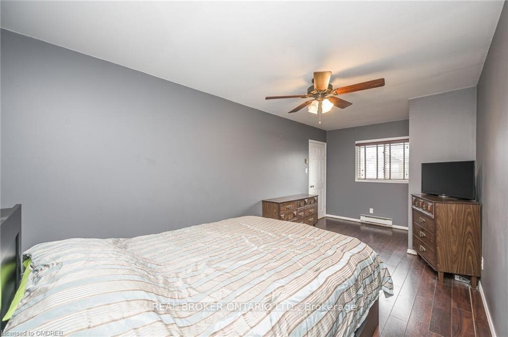 25 Sharpe Avenue photo 18