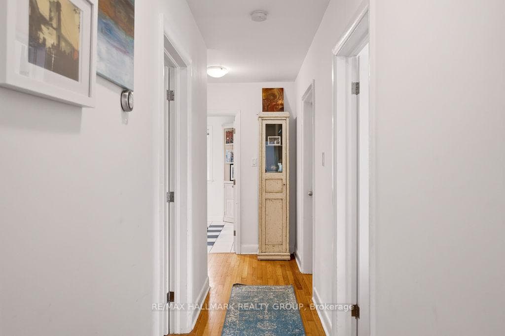 34 Lavergne Street Unit 3 photo 11