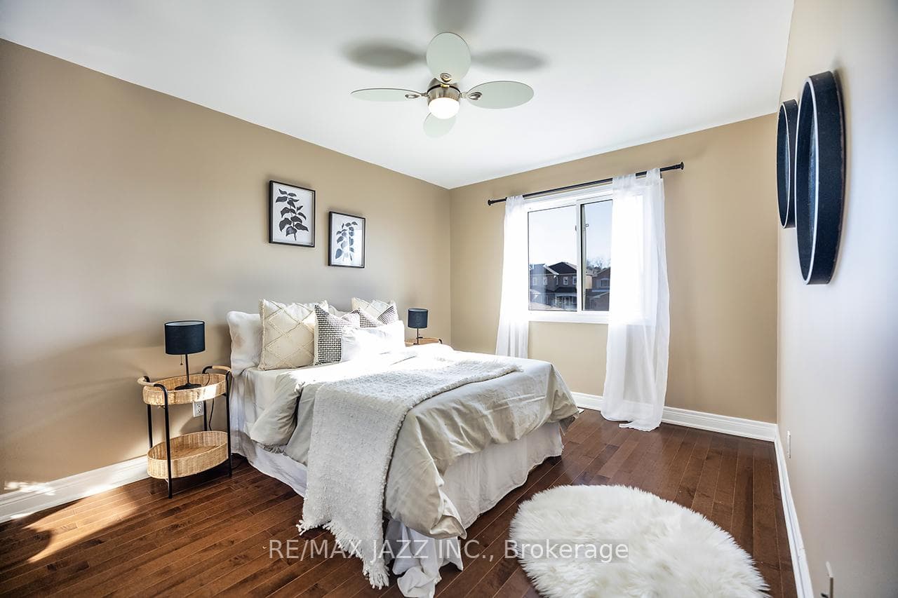 32 Parkins Drive photo 17