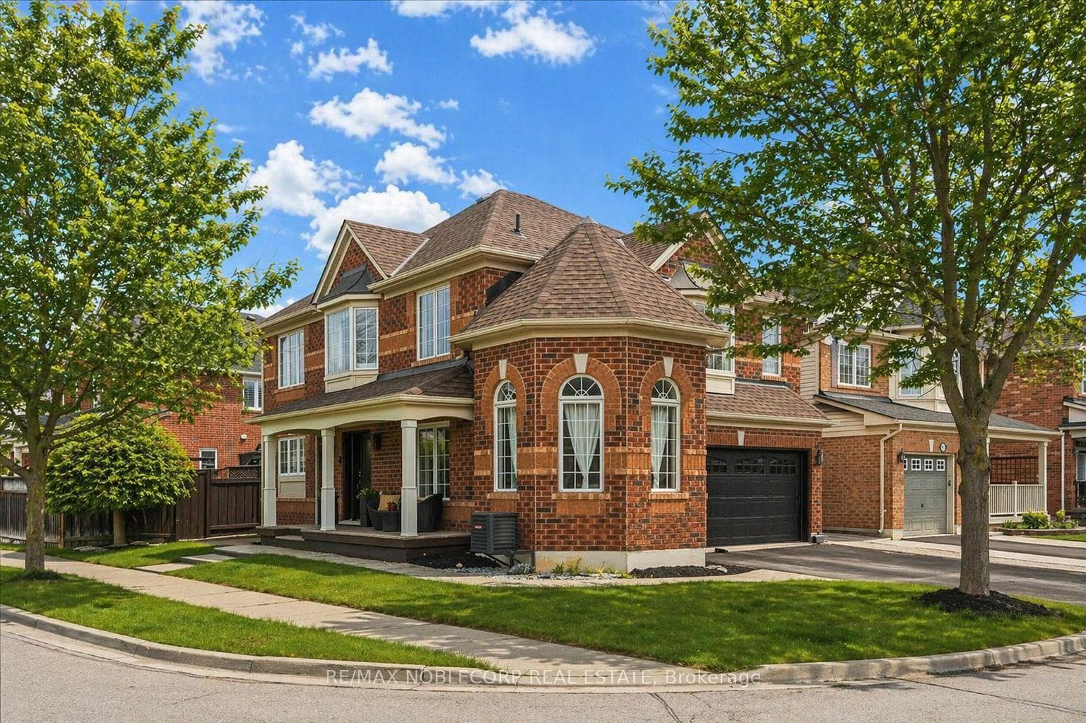 855 Luxton Drive photo 3