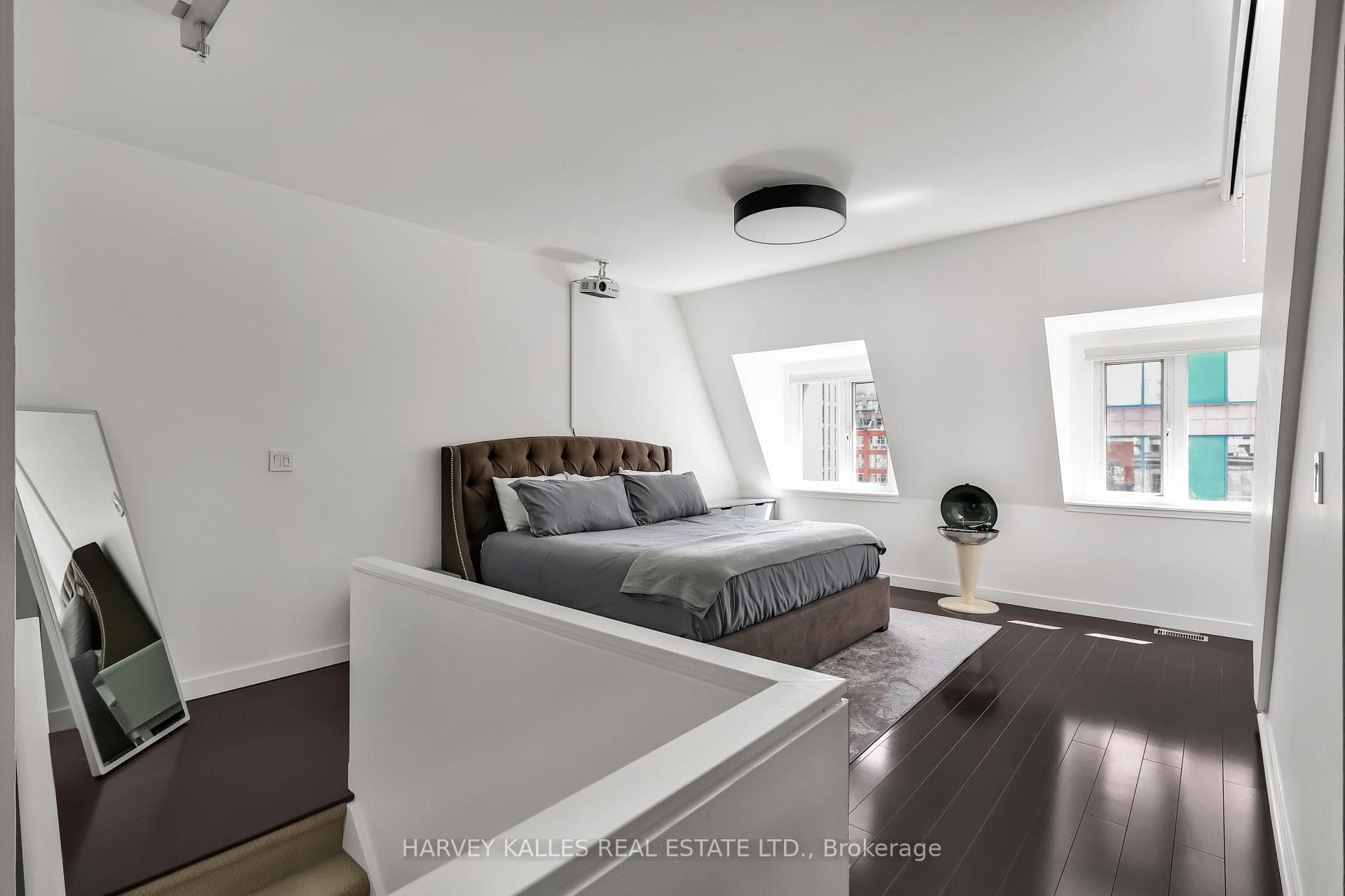 500 Richmond Street Unit Ph29 photo 30
