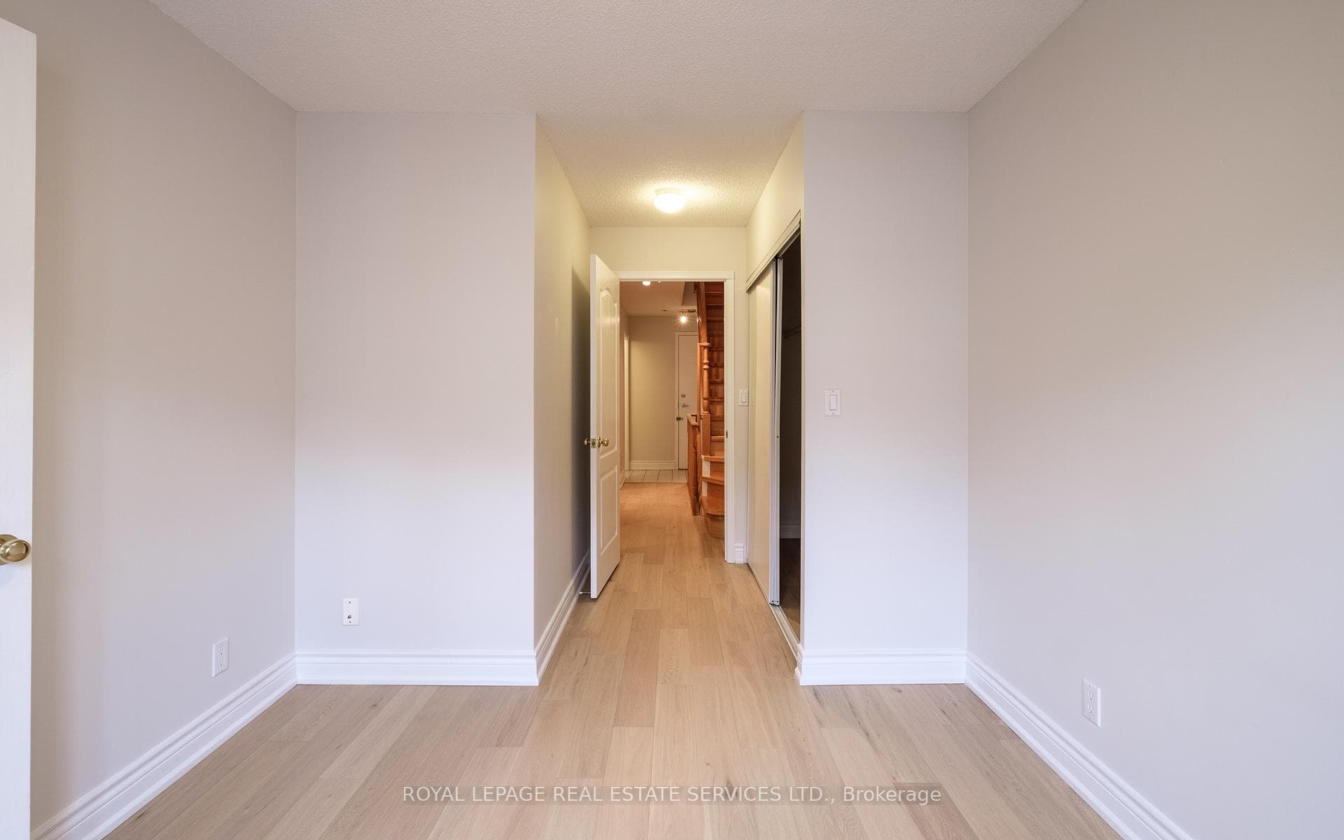 28 Sommerset Way Unit 1503 photo 24