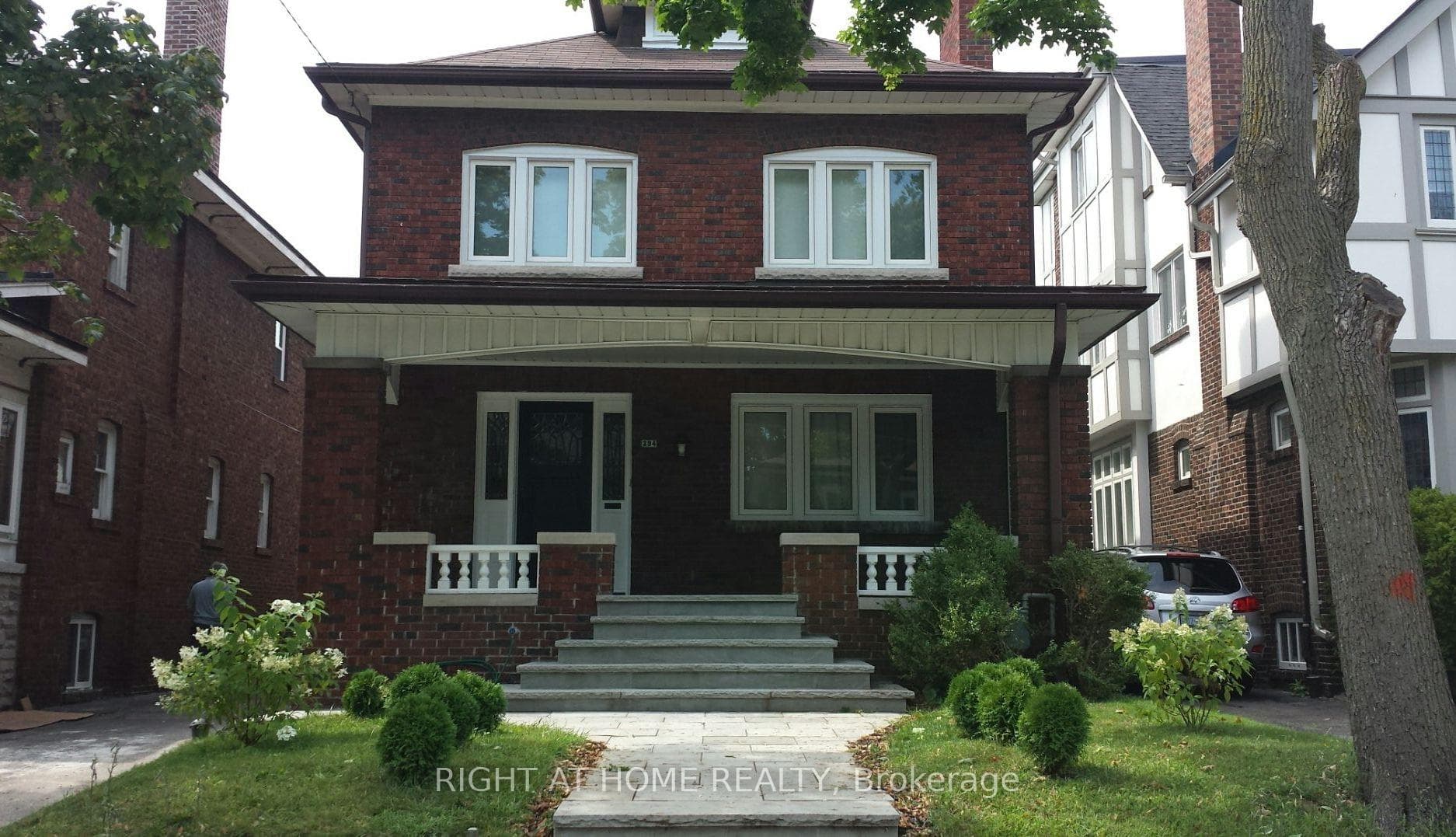 294 Kennedy Avenue photo 3