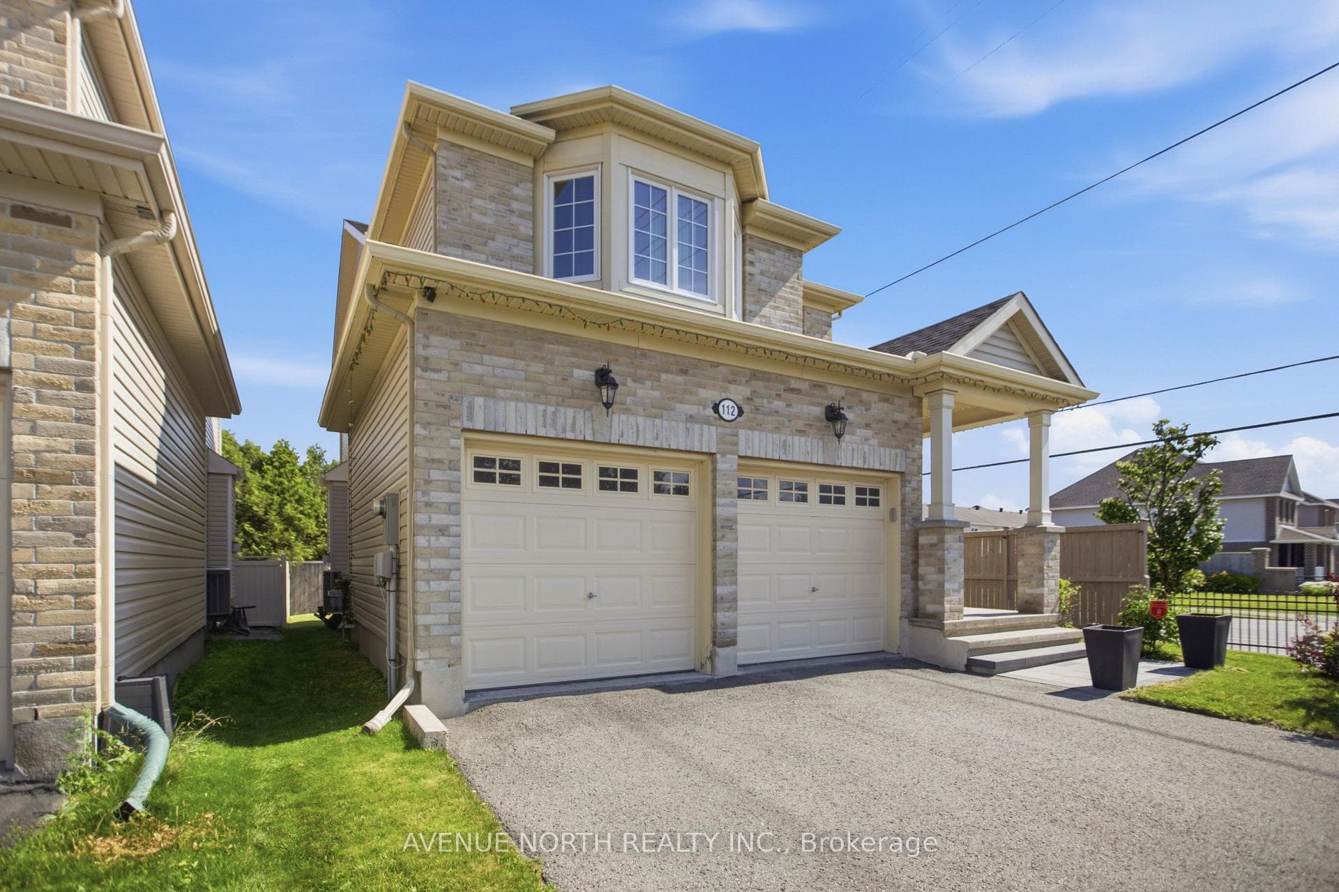 112 Sunita Crescent photo 3