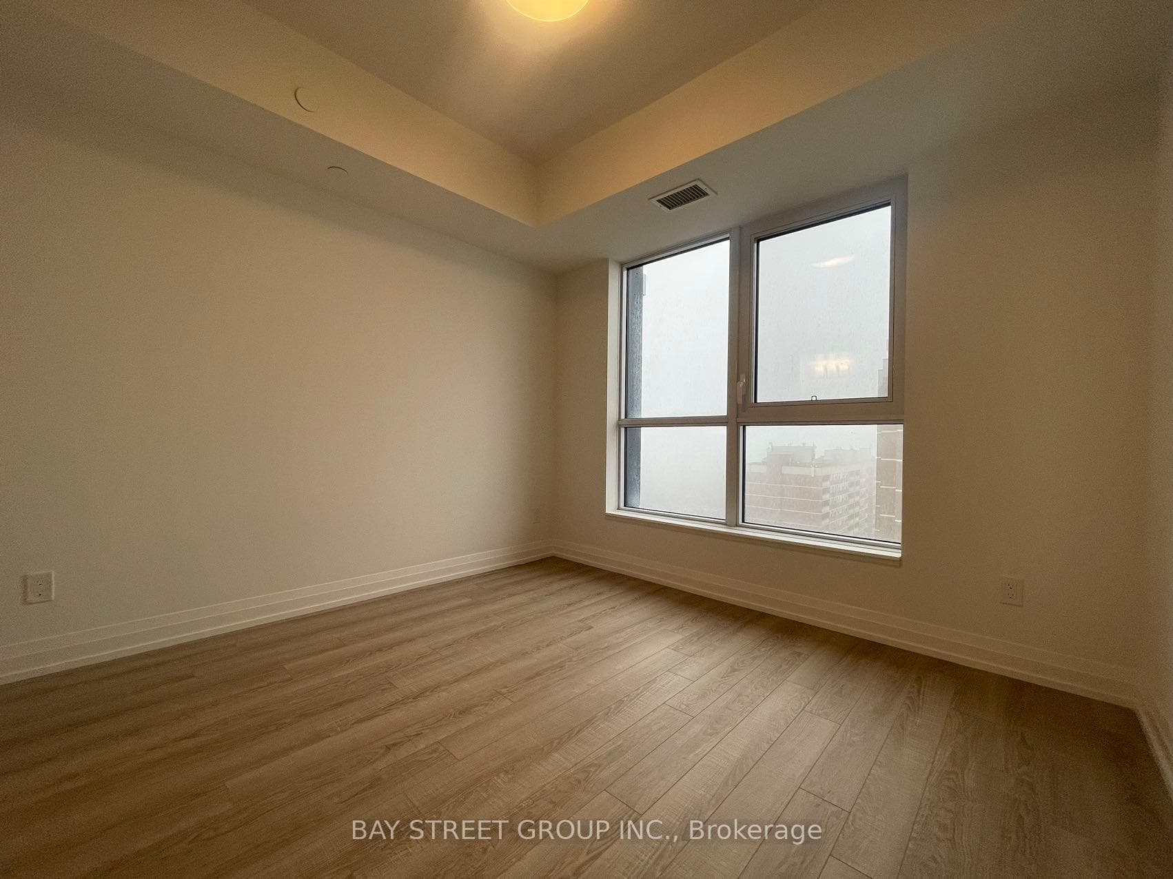 286 Main Street Unit 2406 photo 7