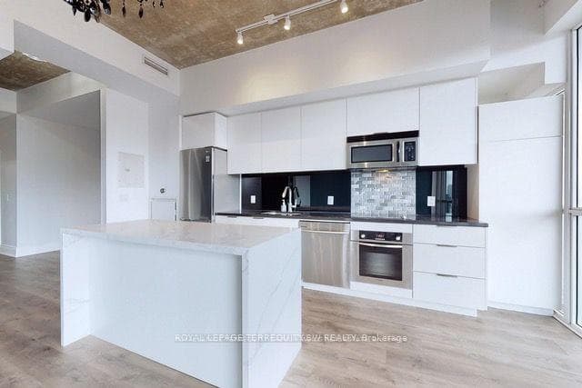 478 King Street Unit 1108 photo 6