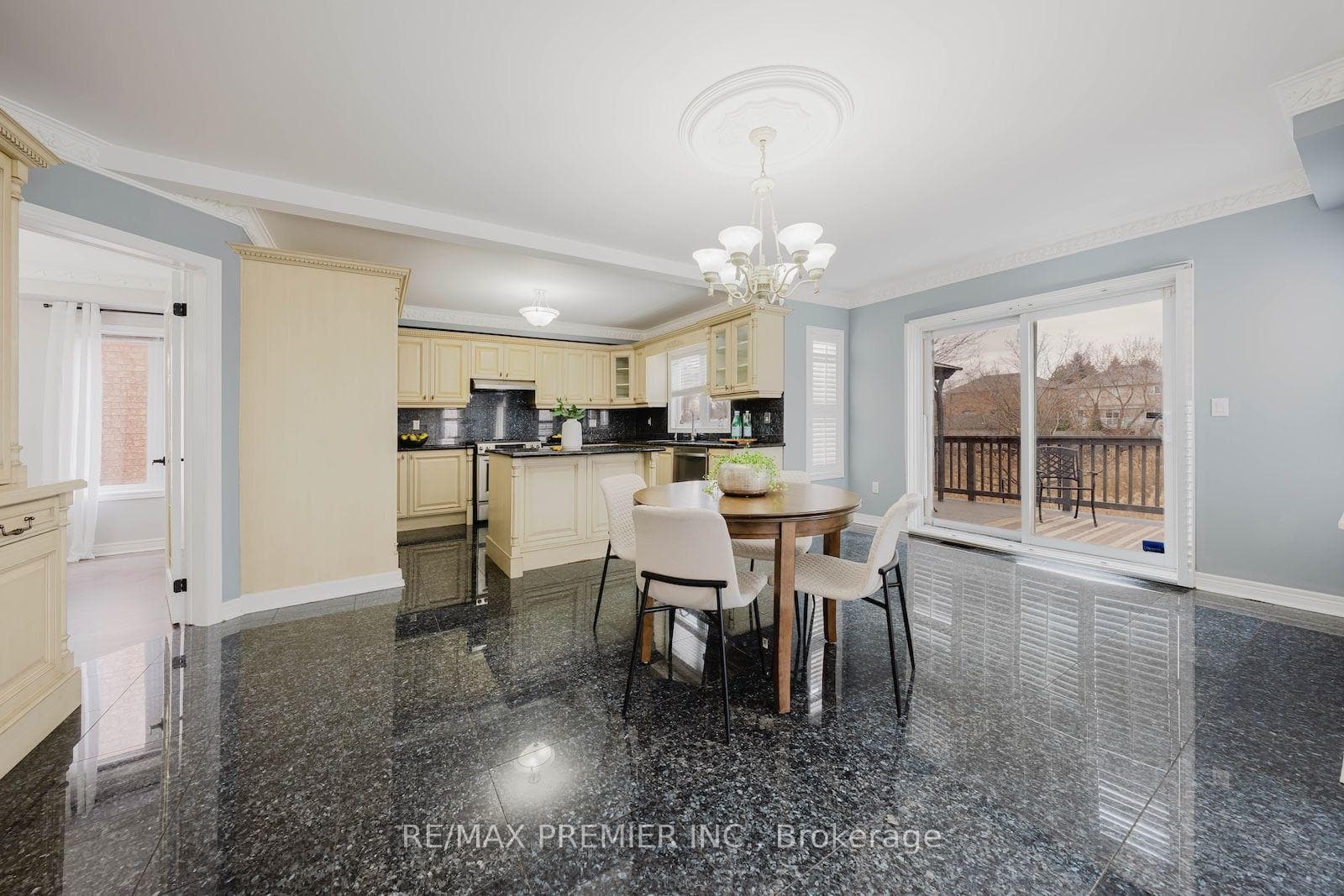 16 St Michele Place Unit Upper photo 19