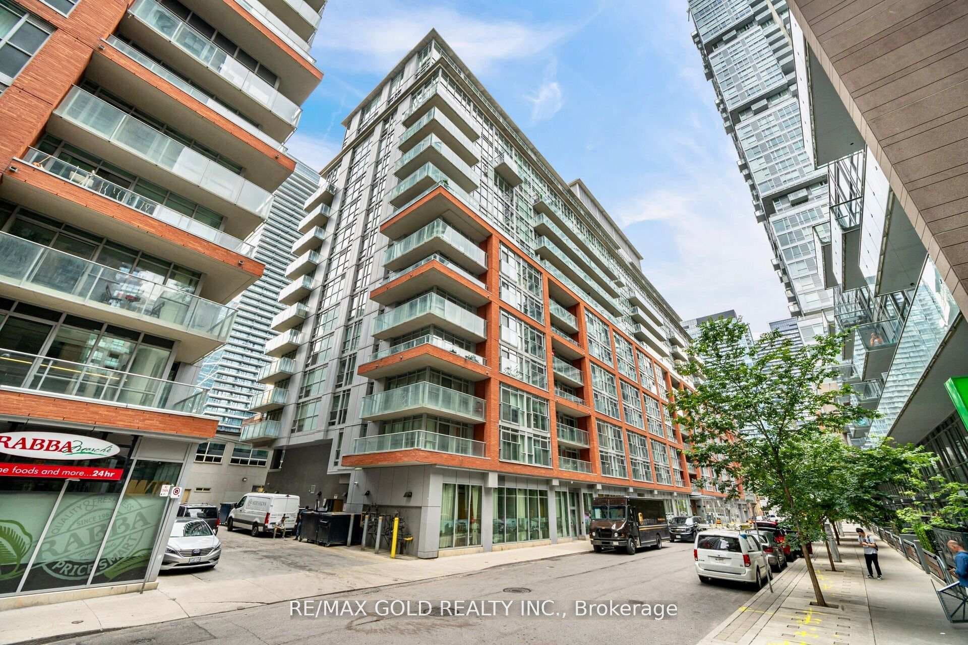 21 Nelson Street Unit LPH7 photo 1
