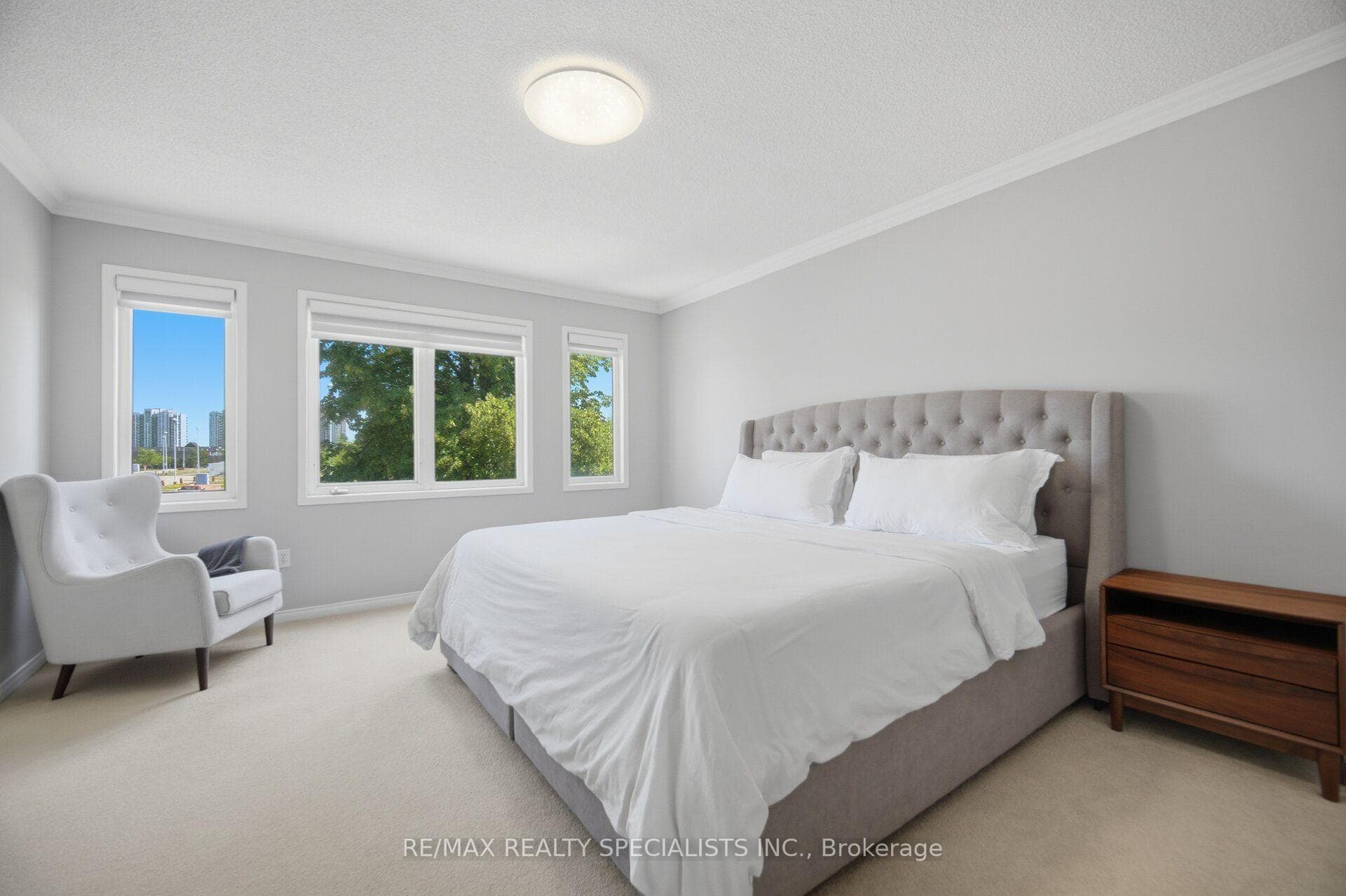 5230 Glen Erin Drive Unit 119 photo 25